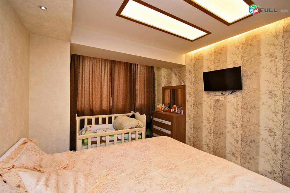 Կոդ ՝40599  Եռակողմ դիրքով 4 սենյակ. բնակարան նոր կապ,վերանորոգված Արաբկիրում 