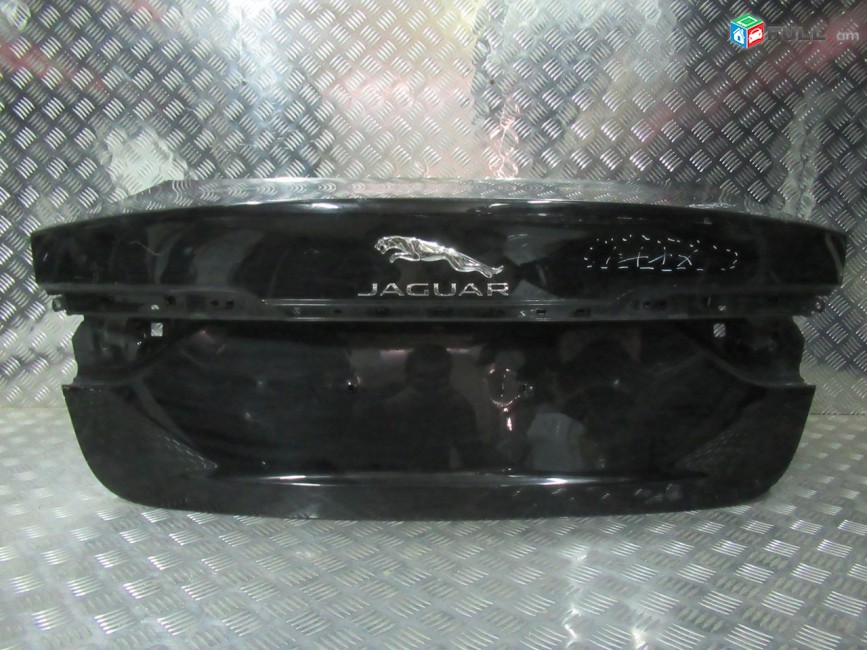 jaguar xf bagajnik original