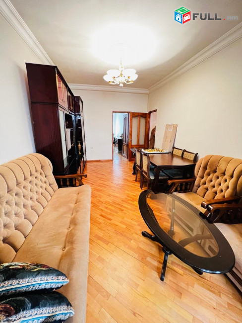 Վաճառվում է 3 սենյականոց բնակարան Արաբկիրում, Ղափանցյան փողոցում