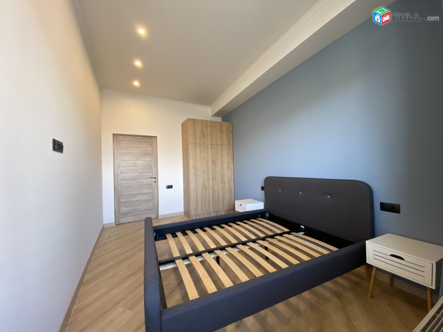 Կոդ DM194 2 սենյականոց բնակարան նորակառույց շենքում Դերենիկ Դեմիրճյանի փողոցում, 55 ք.մ., բարձր առաստաղներ