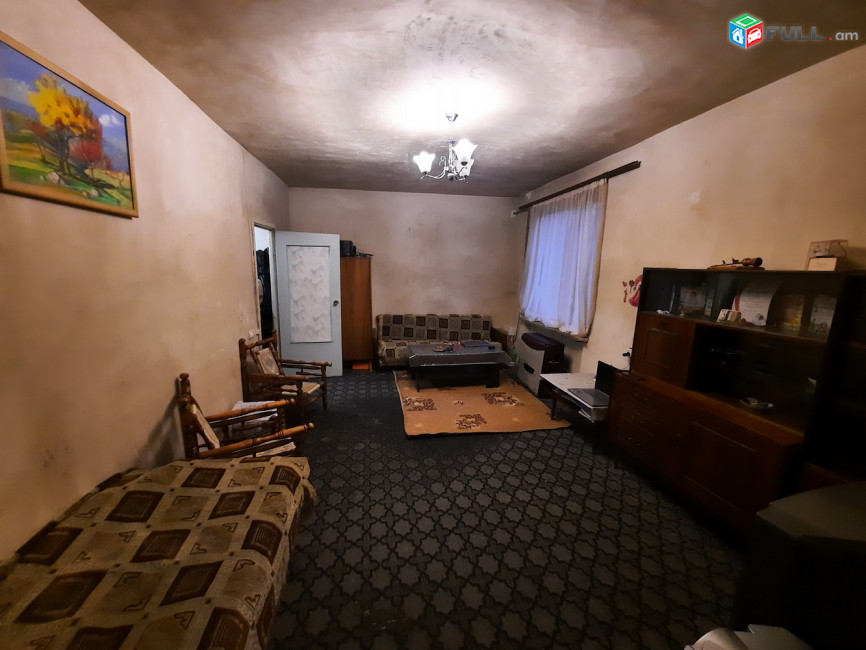 2 սենյականոց բնակարան Մոլդովական փողոցում, 53 ք.մ., նախավերջին հարկ