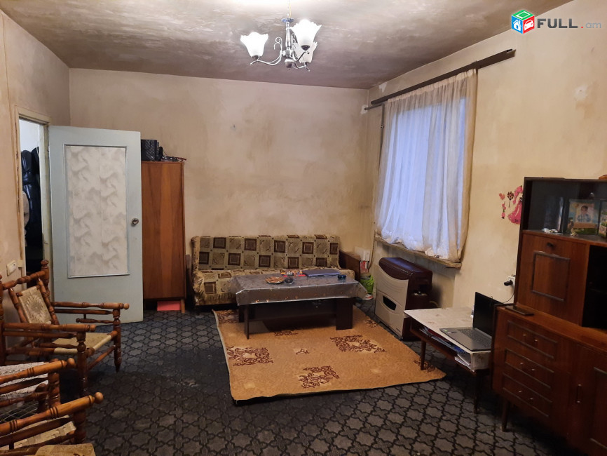2 սենյականոց բնակարան Մոլդովական փողոցում, 53 ք.մ., նախավերջին հարկ