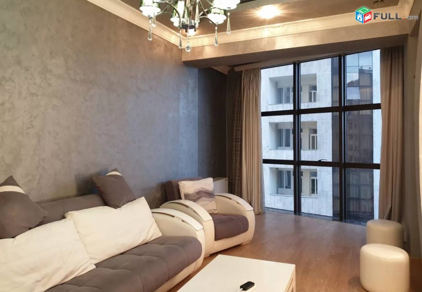 2 սենյականոց բնակարան նորակառույց շենքում Նիկողայոս Ադոնցի փողոցում, 78 ք.մ., բարձր առաստաղներ