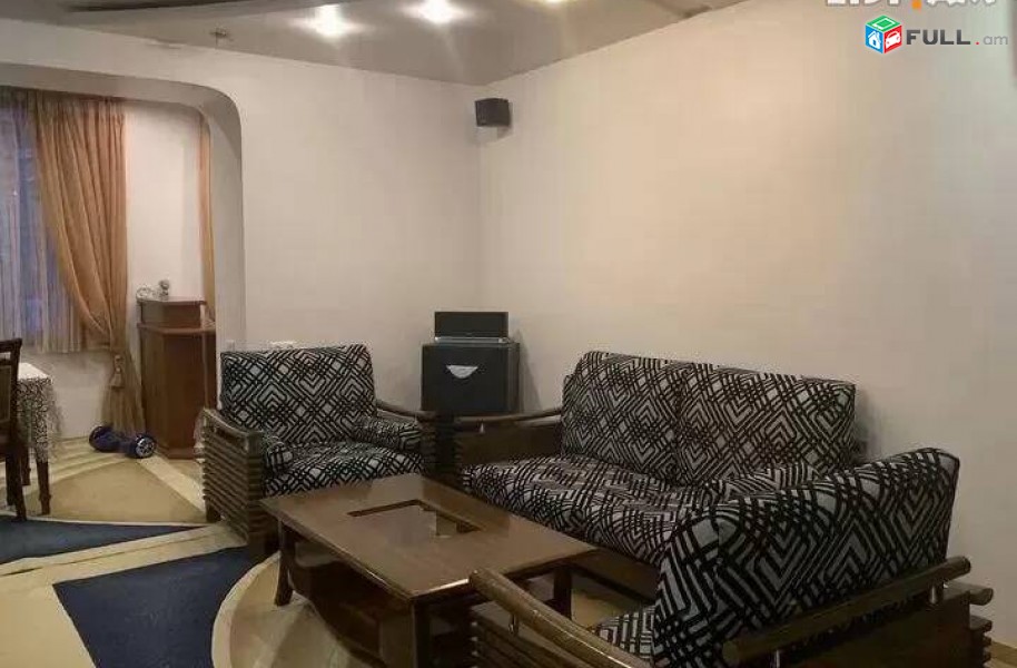 3 սենյականոց բնակարան Կոմիտասի պողոտայում, 80 ք.մ., 2/5 հարկ, եվրովերանորոգված, քարե շենք