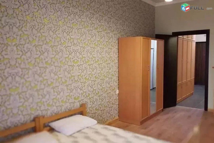 2 սենյականոց բնակարան նորակառույց շենքում Վերին Անտառային փողոցում, 67 ք.մ., կապիտալ վերանորոգված