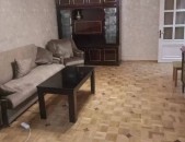 2 սենյականոց բնակարան Քաջազնունի փողոցում, 60 ք.մ., 2/5 հարկ, կապիտալ վերանորոգված, քարե շենք
