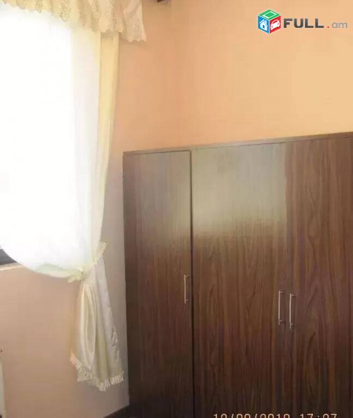 2 սենյականոց բնակարան Կոմիտասի պողոտայում, 54 ք.մ., 2/5 հարկ, կապիտալ վերանորոգված, քարե շենք
