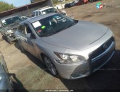Nissan Maxima kapot