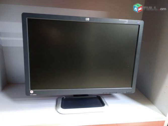 Used monitor 22" HP LCD Wide screen