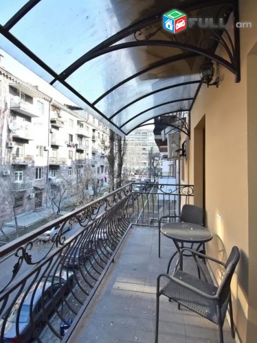Varcov 2 sen luxe, modern bn Tumanyan poxocum/Poqr Kentronum-Bac balkon