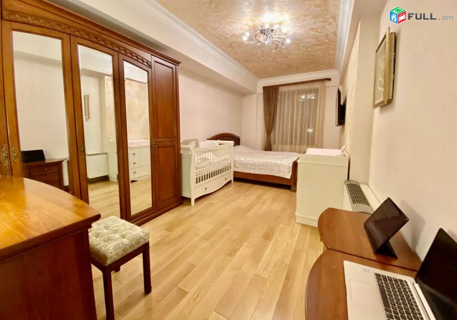 ՎԴ400 Վաճառվում է 4 սենյականոց  բնակարան՝ 170քմ մակերեսով, 11 հարկանի ներակառույց շենքի 4-րդ հարկում