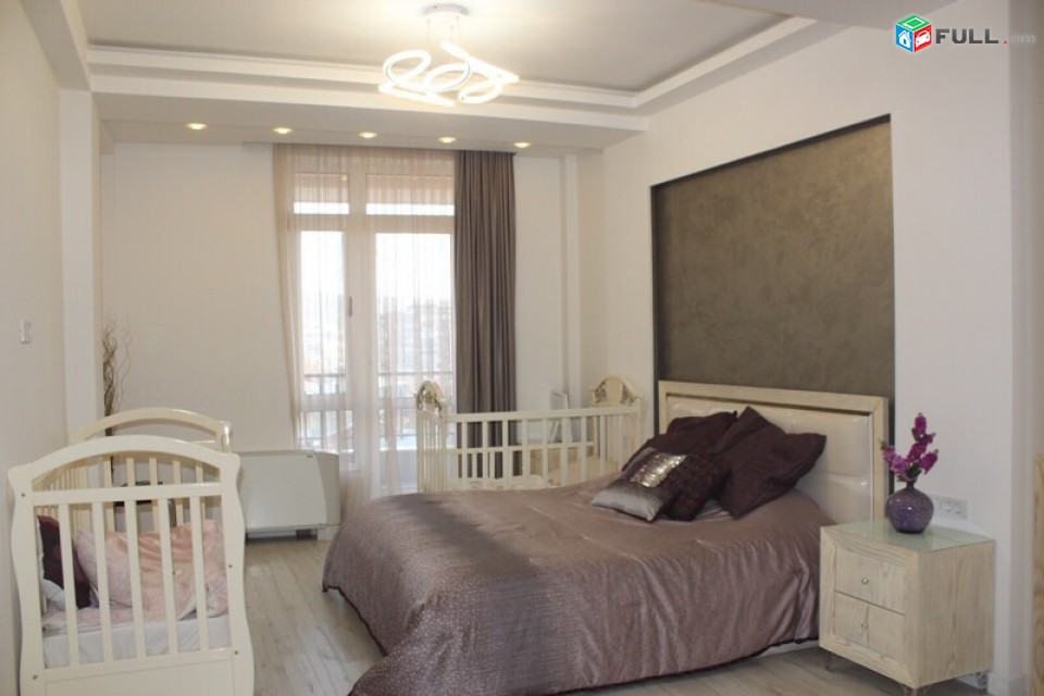 For Rent 3 rooms LUXURY apartment on SAYAT-NOVA AVENUE + New Building  