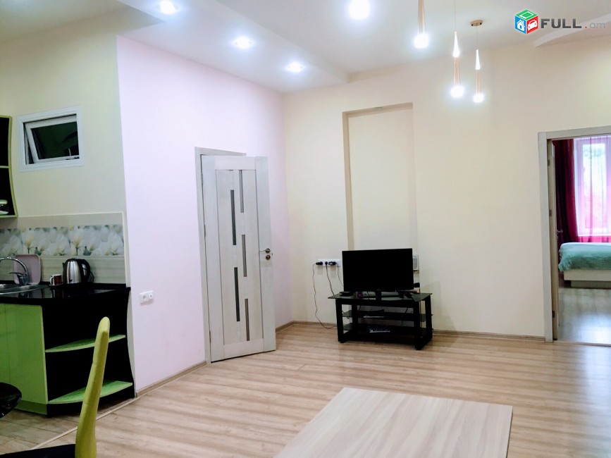 For Daily Rent 2 rooms apartment On BAGRAMYAN Avenue   Near metro station 