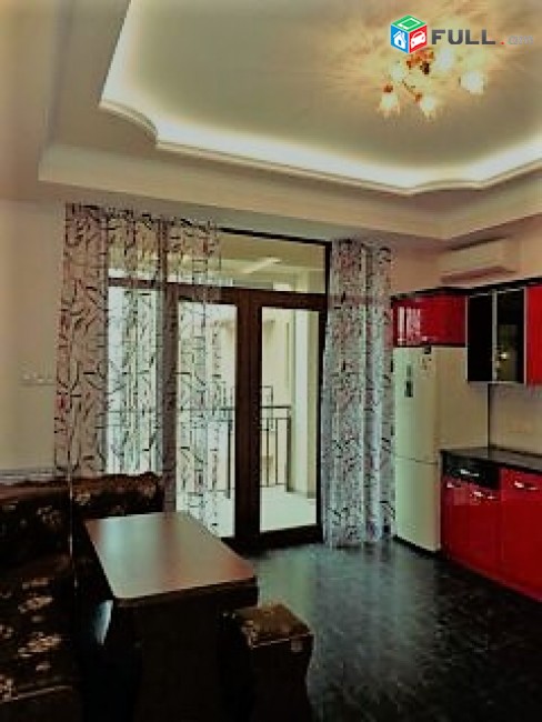 FOR RENT 4 rooms apartment on ARAMI street