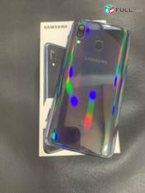 Samsung galaxy A40 64gb black tupov, idealakan vichak, aparik texum 0%