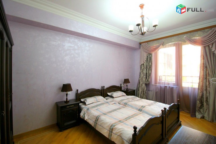 Օրավարձով է տրվում 3 սենյականոց բնակարան՝ 140 ք. Մ. Մակերեսով, որը գտնվում է Հյուսիսային պողոտայում