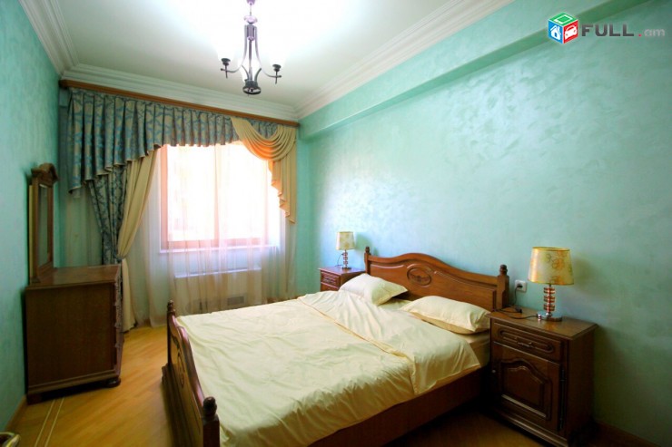 Օրավարձով է տրվում 3 սենյականոց բնակարան՝ 140 ք. Մ. Մակերեսով, որը գտնվում է Հյուսիսային պողոտայում