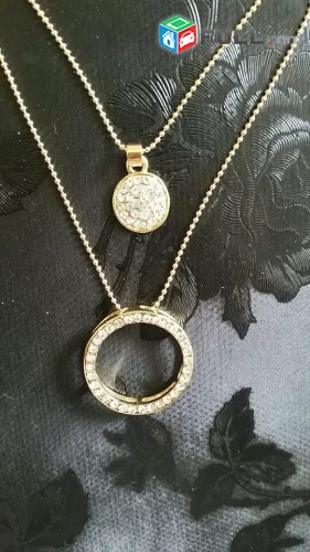 Gexecik chgunatapvox komplektner. Vznoc ev oxer. Women necklace, pendant and ear