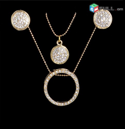 Gexecik chgunatapvox komplektner. Vznoc ev oxer. Women necklace, pendant and ear