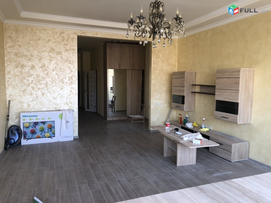 LA00203 Վարձով 4 սենյականոց բնակարան Փափազյա,Մալականների ակգու մոտ նորակառույց