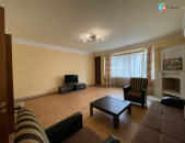 Վաճառվում է 4 սենյականոց բնակարան քարե շենքում SA4051