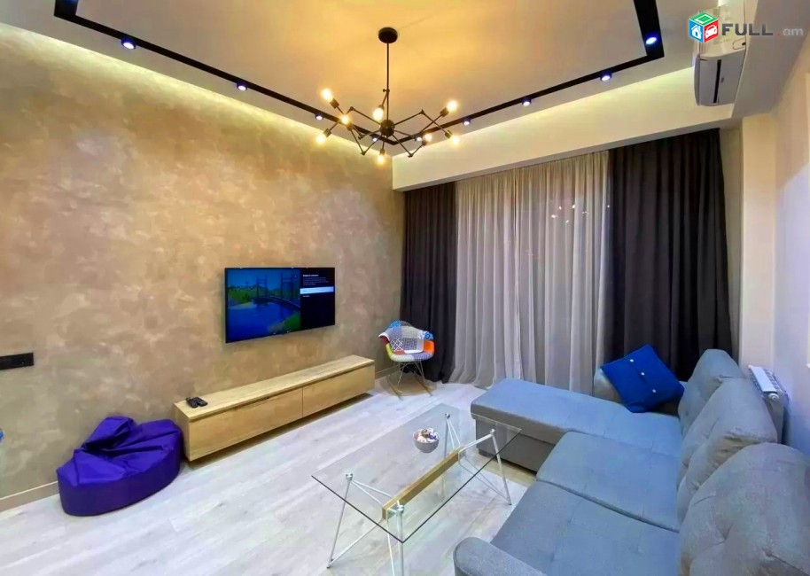 Կոդ 011111 2 սենյականոց բնակարան նորակառույց շենքում Եզնիկ Կողբացու փողոցում, 45 ք.մ., բարձր առաստաղներ