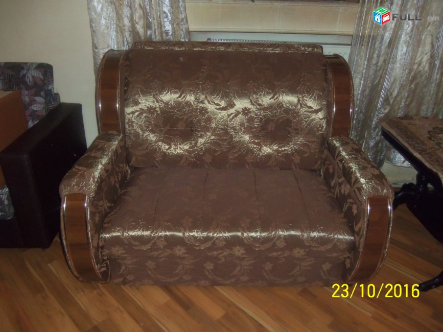 Bazmoc, bazkator, диван и кресло. փափուկ կահույք