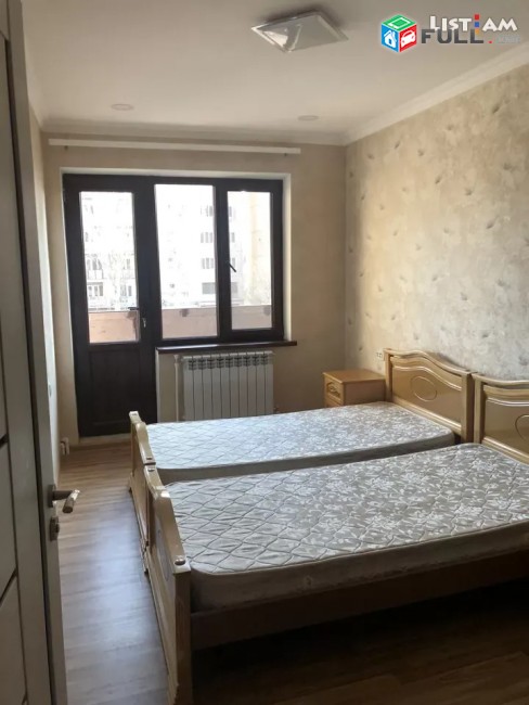 ԿՈԴ MM178  Վարձով է տրվում 3 սենյականոց բնակարան  Տիգրան Պետրոսյանի փողոցում