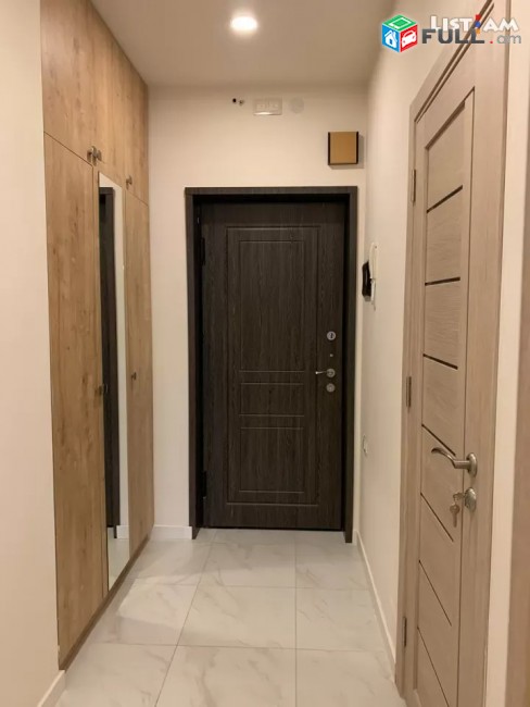 ԿՈԴ MM186 Վարձով է տրվում 2 սենյականոց բնակարան Եզնիկ Կողբացու փողոցում