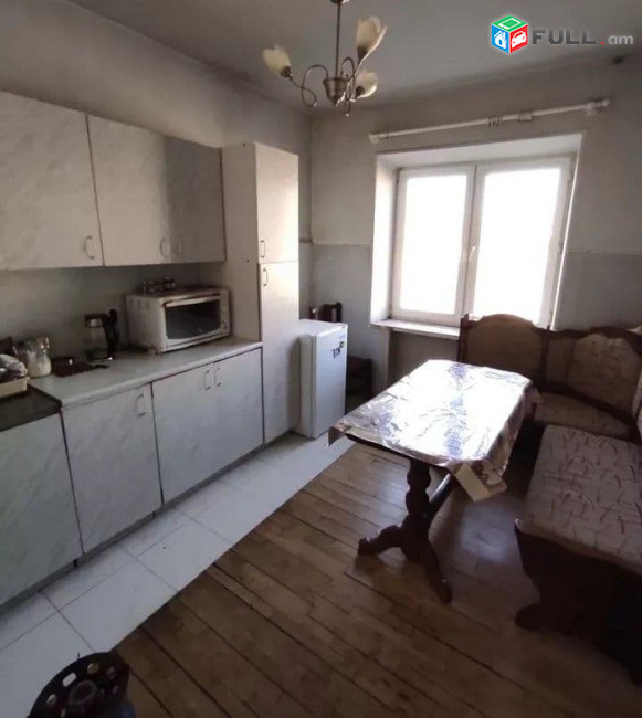 ԿՈԴ—TM957 Վաճառվում Է բնակարան Քանաքեռ-Զեյթուն, Դավիթ Անհաղթի փողոց