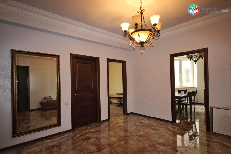 Daily rent apartment in Yerevan , Northern avenu 5