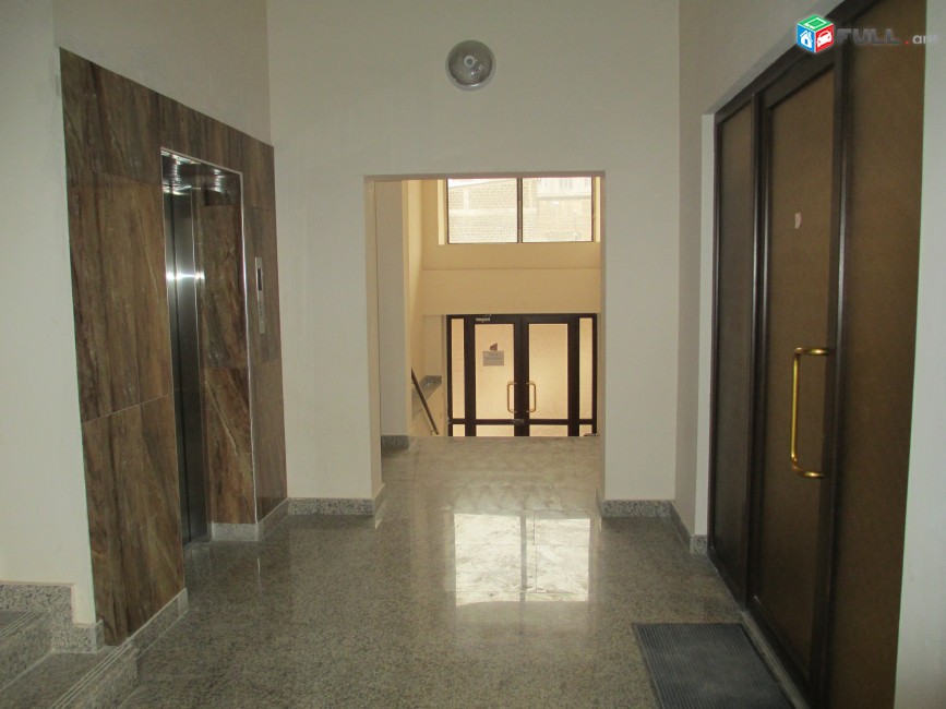 Տրվում է 2 սենյականոց բնակարան, H. Qochar street, 65 ք.մ., 2/7 հարկ