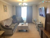 2 սենյականոց բնակարան Լեփսիուսի փողոցում+ավտոտնակ (սեփականաշնորհված): Վաճառվում է առանց միջնորդի: