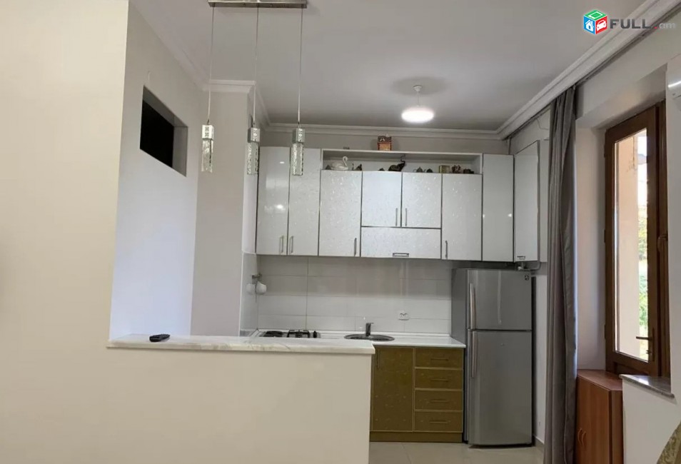 3 սենյականոց բնակարան նորակառույց շենքում Մարշալ Բաղրամյան պողոտայում, 92 ք.մ., 2 սանհանգույց