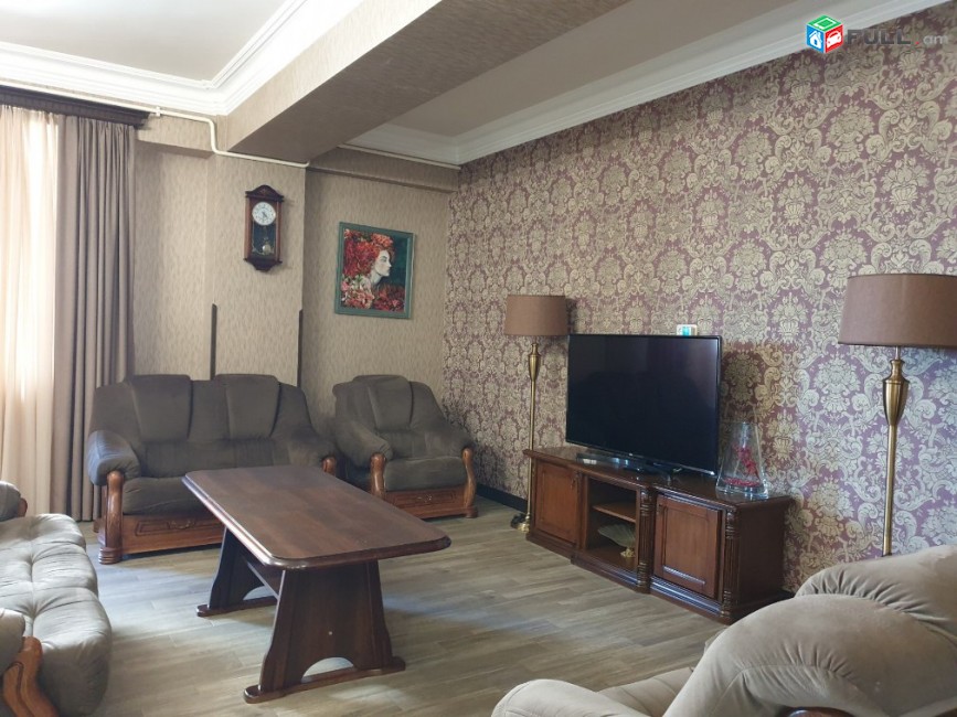 3 սենյականոց բնակարան նորակառույց շենքում Կոմիտասի պողոտայում, 120 ք.մ., 2 սանհանգույց