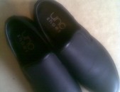 Туфли 42 размер новые UNO Shoes