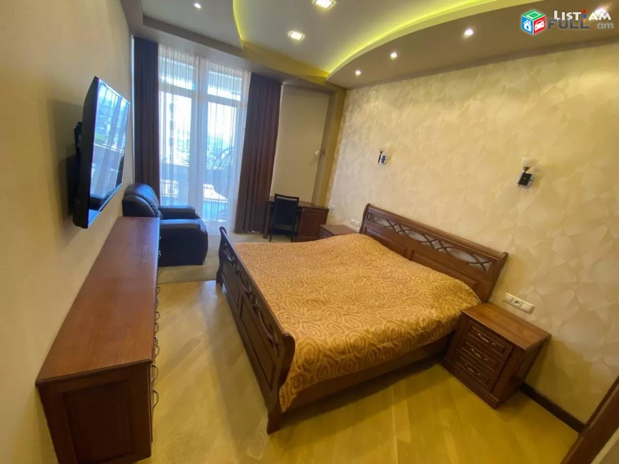 4 սենյականոց բնակարան Բաղրամյանի պողոտայում, նորակառույց շենքում Kod - KEN6087