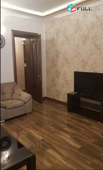 LA03575  Վարձով 2 սենյականոց բնակարան Մոսկովյան փողոցում