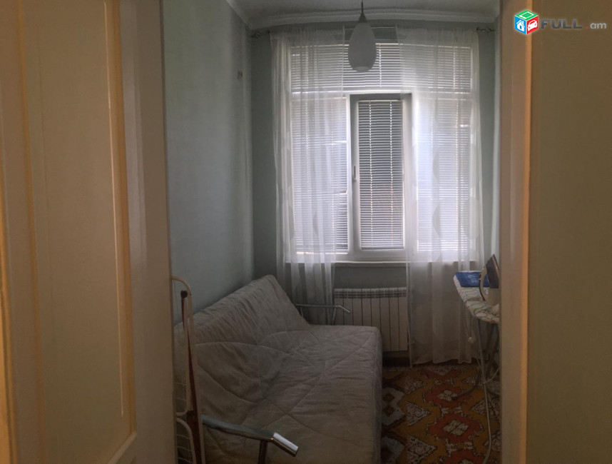 LA03867 Վարձով 3 սենյականոց բնակարան Մոսկովյան փողոցում