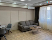 LA06079 Վարձով 2 սենյականոց բնակարան Քաջազնունի փողոցում
