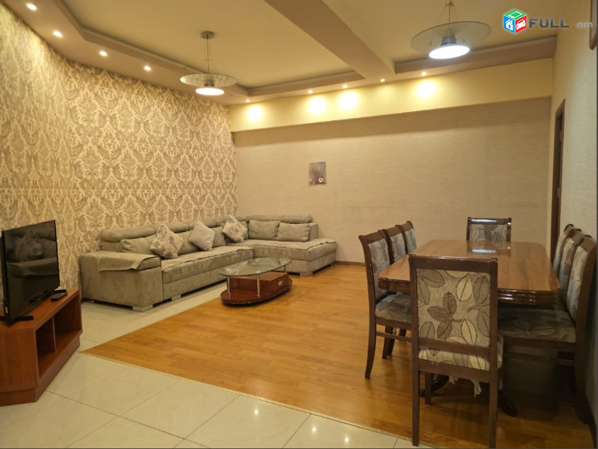 LA06965 Օրավարձով 4 սենյականոց բնակարան Աբովյան փողոց , Կինո Մոսկվայի մոտ նորակառույց շենք 