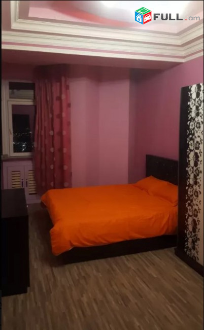 LA07247 Վարձով 3 սենյականոց բնակարան Չարենց , Սարի թաղի փողոց