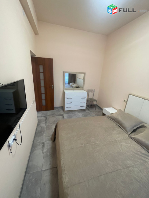 LA08348 Օրավարձով 2 սենյականոց բնակարան Նալբանդյան փողոց , նորակառույց շենքում
