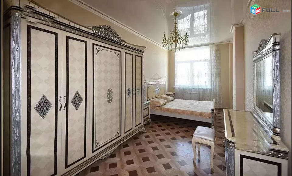 LA09082  Վարձով 4 սենյականոց բնակարան Ռոստոմի փողոց , նորակառույց շենք