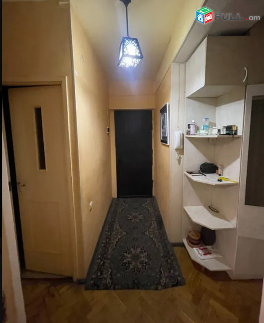 LA09693 Վաճառվում է 2 սենյականոց բնակարան Վիկտոր Համբարձումյանի փողոցում