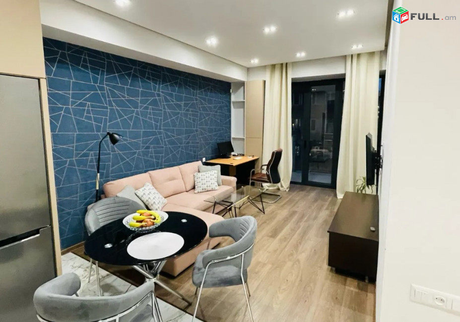 LA10184 Վաճառվում է  2 սենյականոց բնակարան Արամ Խաչատրյան փողոց , նորակառույց շենքում