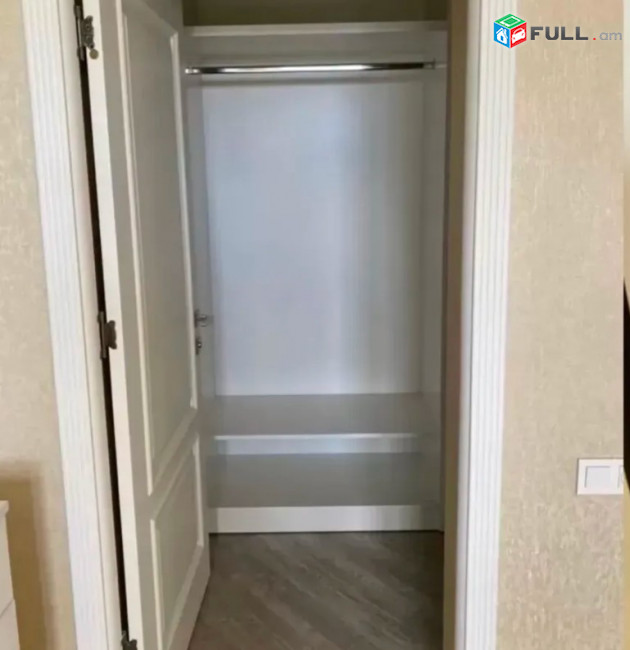LA11658 Վարձով 2 սենյականոց բնակարան  Վահրամ Փափազյան փողոց ,նորակառույց շենքում