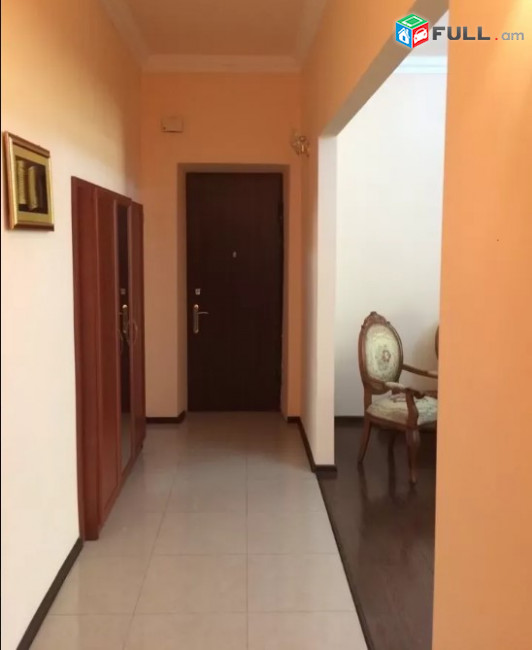  LA02548 Վարձով 2 սենյականոց բնակարան Կիևյան փողոցում
