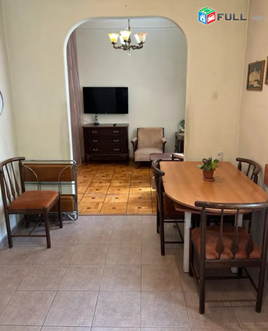 LA11731 Վարձով 1 սենյականոց բնակարան Վաղարշյան փողոցում 