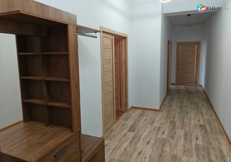 LA11746 Վարձով 3 սենյականոց բնակարան  Մոնթե Մելքոնյան փողոց , նորակառույց շենքում